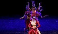 Biểu diễn nghệ thuật múa cổ điển truyền thống Ấn Độ